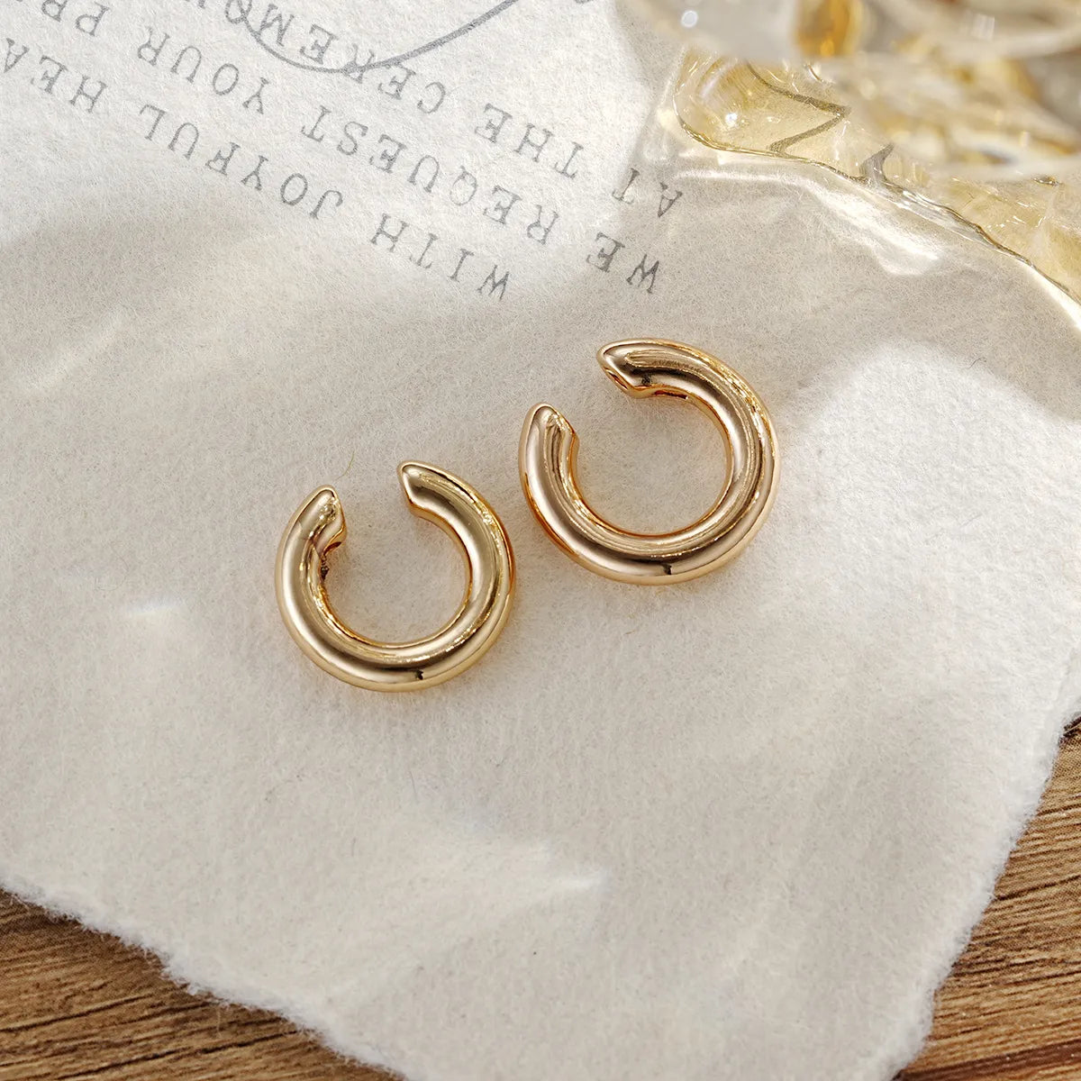 Echo Trace Ear Cuff Pair