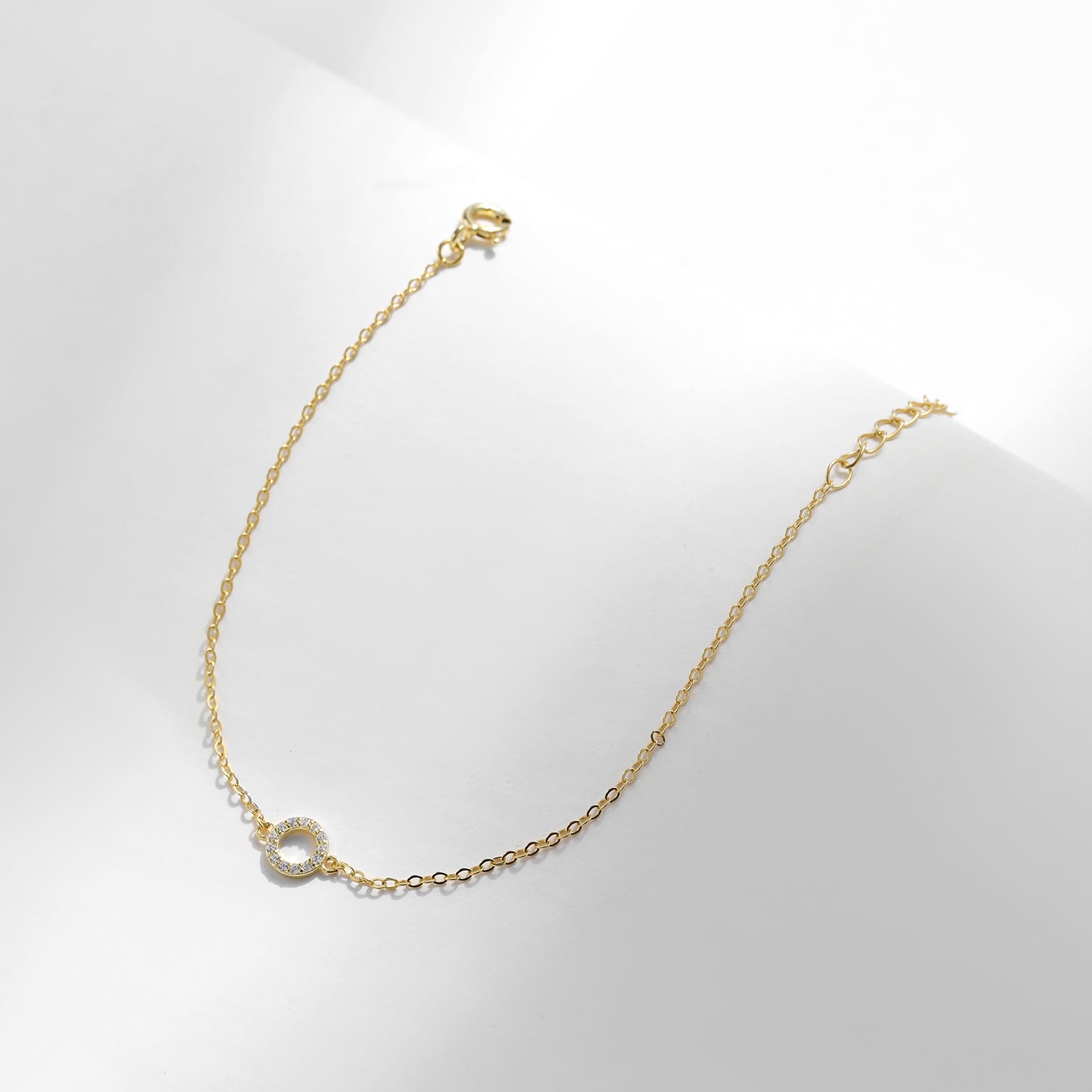Radiating Gold Cable Chain Round Zircon Gemstone Bracelet
