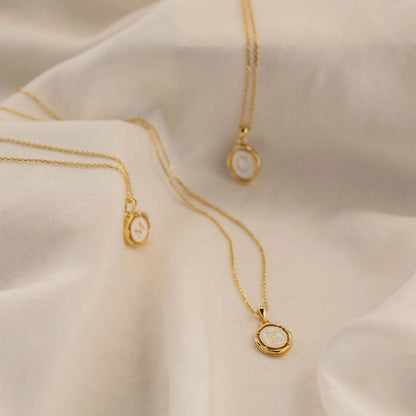 Vintage Initial Pendant Necklace