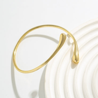 Mooncurve Silver Arm Cuff