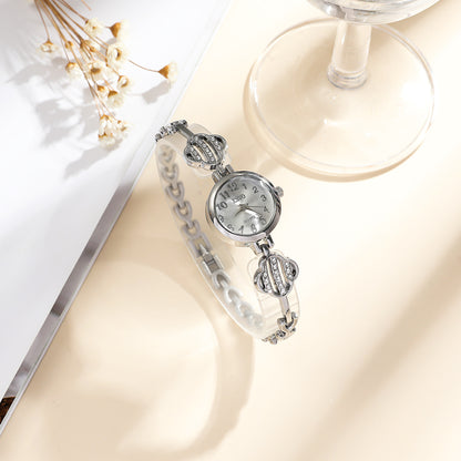 Clover Linked Watch