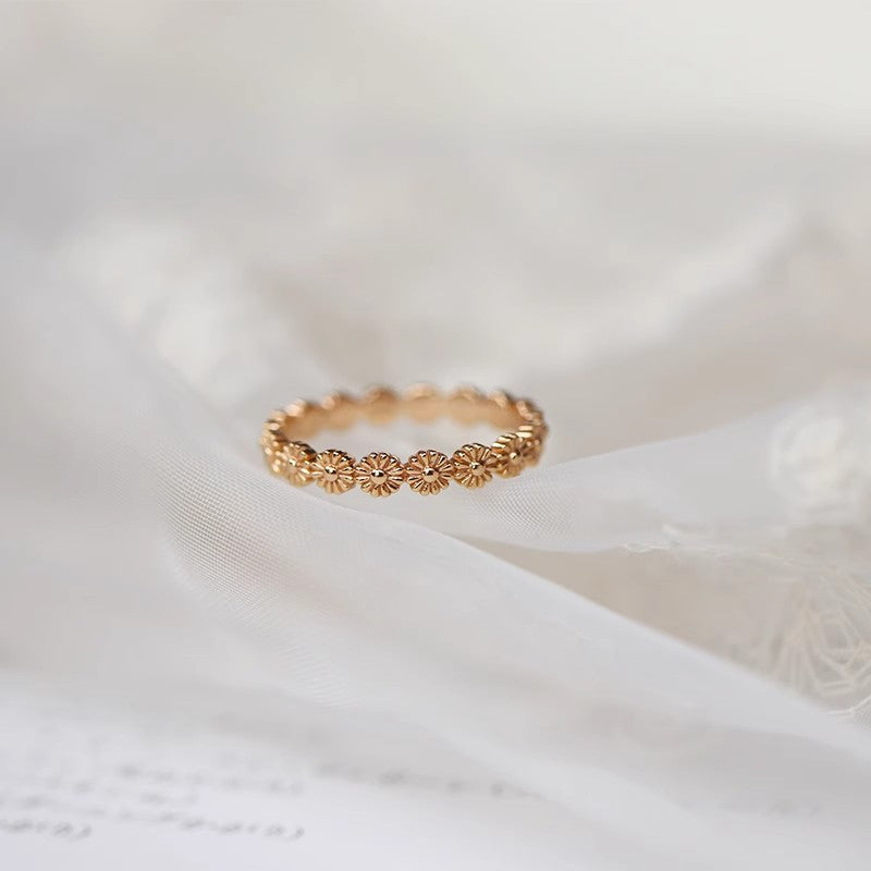 925 Sterling Silver Eternity Daisy Wild Flower Ring