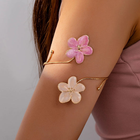 Petal bind Drip Oil Flower Arm Cuff