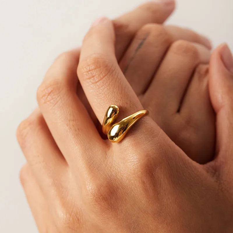 Gold Boho Hugging Silhouette Ring